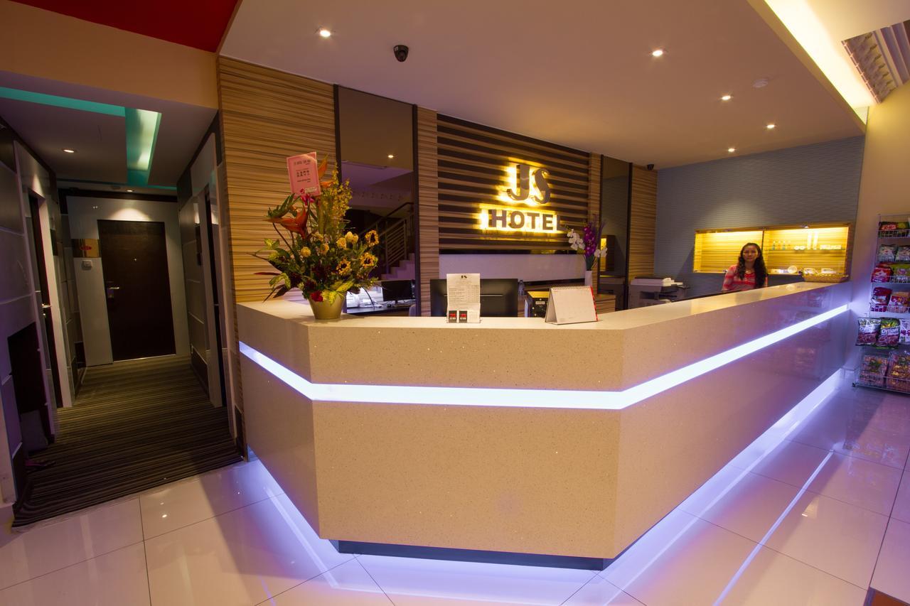 Js Hotel