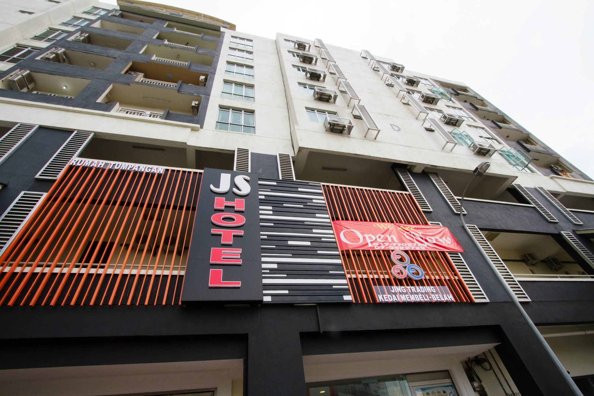 Hotel Js 2*